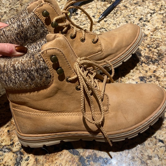 cliffs ankle boots